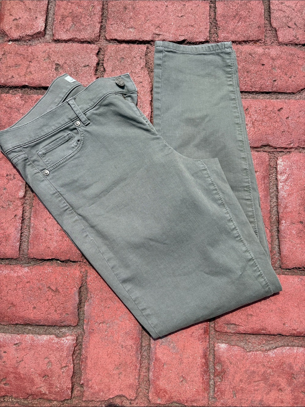 LOFT Women's Skinny Jeans in Army Green - Size 8